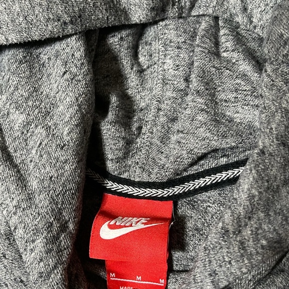 Nike Gym Vintage Hoodie | Size Medium - Picture 3 of 4